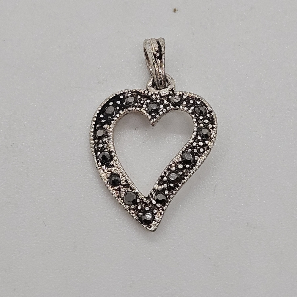 silver tone marcasite heart pendant